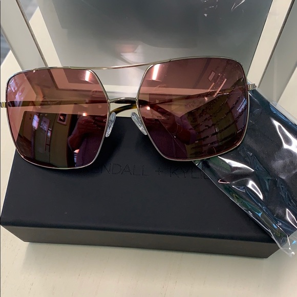 Authentic Kendall and Kylie Sunglasses - Picture 1 of 2